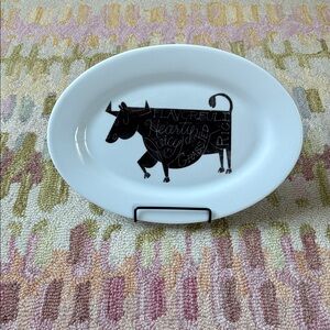 🐄Crate&Barrel Oval Cow Platter EUC Flavorful Rich Hearty Juicy Grassfed 11.75”